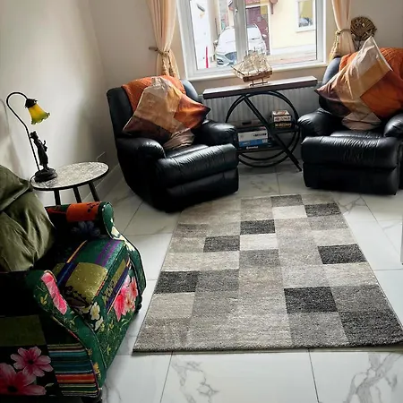Casa vacanze Townhouse Sleeps 8 - Garden Wifi Free Parking *