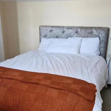 Casa vacanze Townhouse Sleeps 8 - Garden Wifi Free Parking *