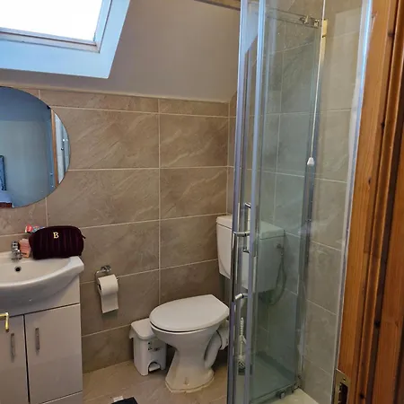 Townhouse Sleeps 8 - Garden Wifi Free Parking Casa vacanze
